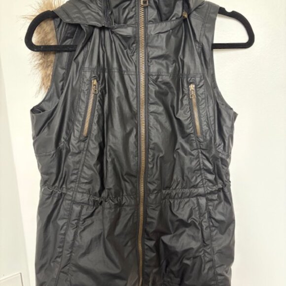 Athleta Alpine Air Vest - (XS) - Picture 2 of 8